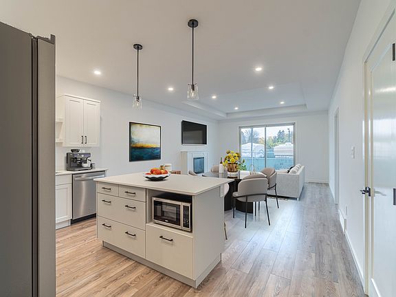 4th image of 220 Shepherd Rd #14