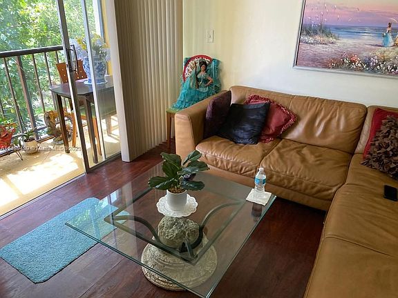 2nd image of 8820 Fontainebleau Blvd APT 303