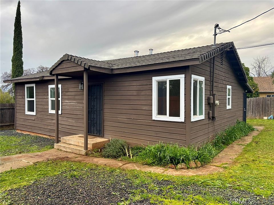 1st image of 12 Ellis Ln