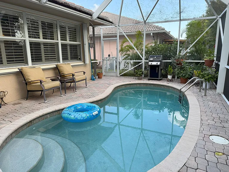 328 W Coral Trace Cir — Photo 20