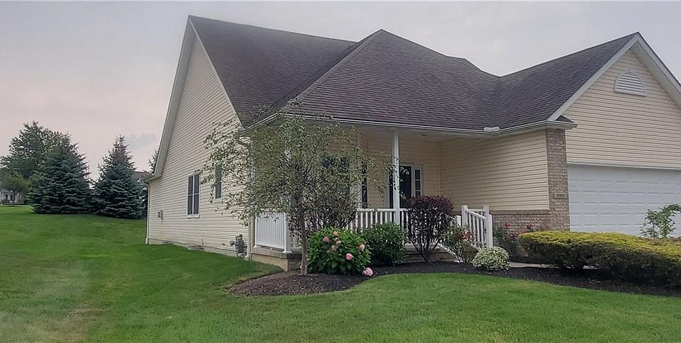1st image of 6395 Meadowland Cir
