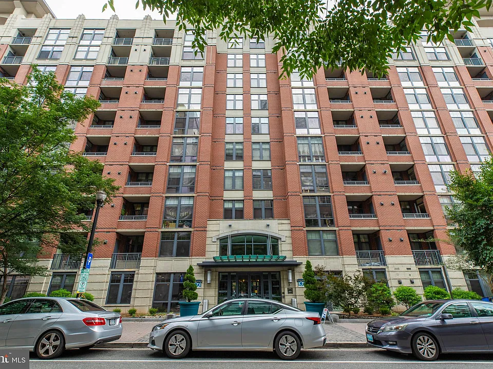 1021 N Garfield St #125