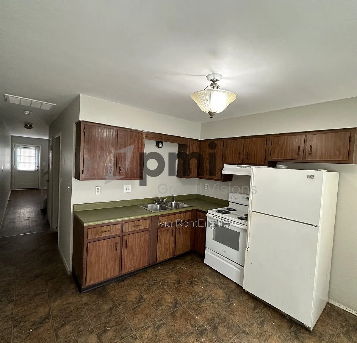 2 bed, 1.0 bath, 1487 sqft, $770 — Photo 2