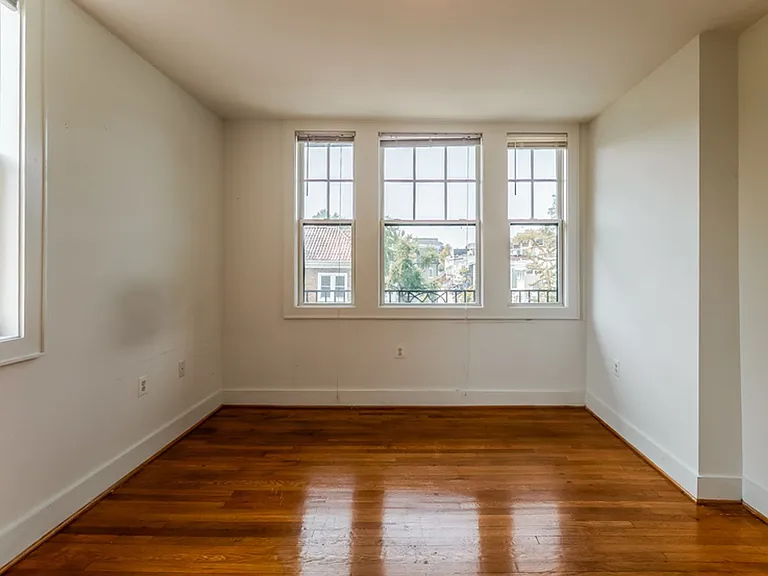 Carraway - 1575 Spring Pl NW — Photo 12