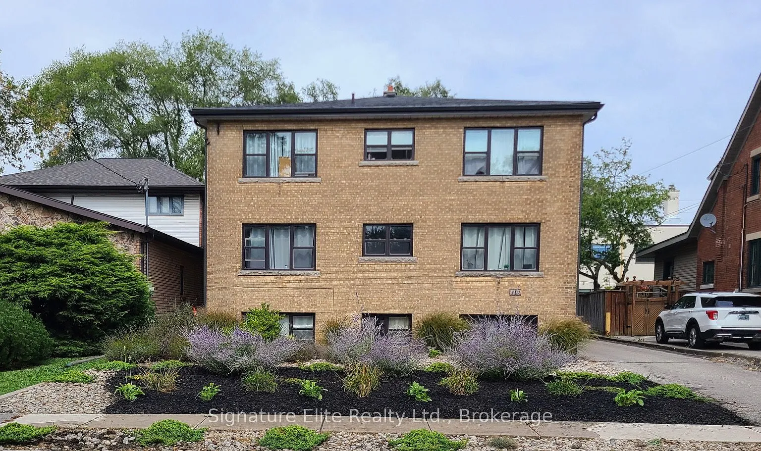 1 bed, $1,695 — Photo 2
