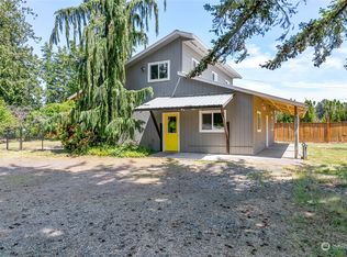 412 W Pole Rd, Lynden, WA 98264