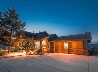 1050 E Bluffs Dr, Kamas, UT 84036