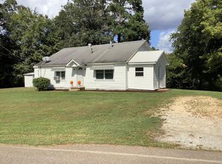 3610 Republican Grove Rd, Atwood, TN 38220