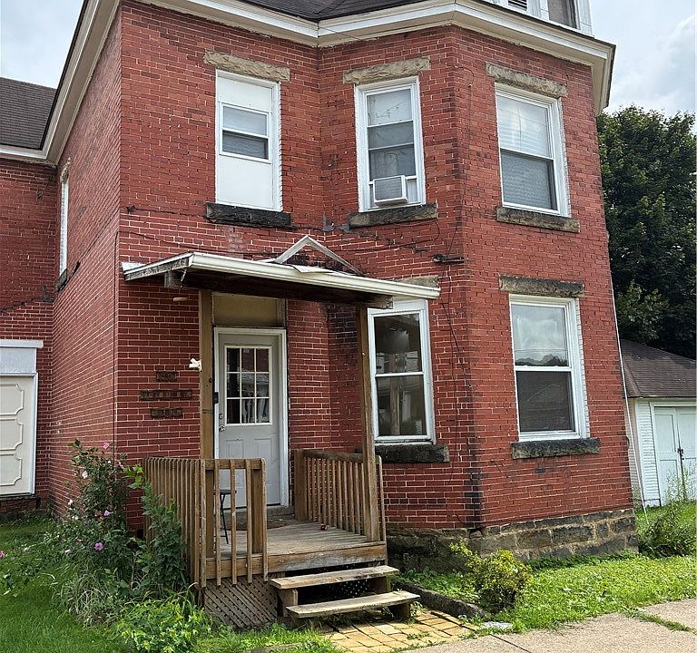 1st image of 498 E High St