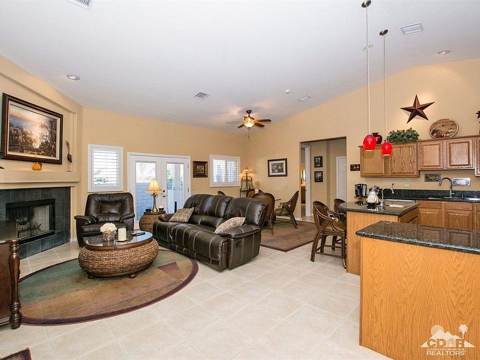 1st image of 79620 Camelback Dr