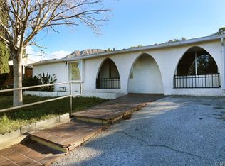 10422 Fernglen Ave, Tujunga, CA 91042