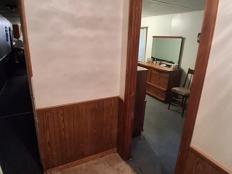 N9323 Berry Ave — Photo 13