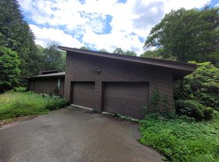 1 Kaylyn Ln, Sherman, CT 06784