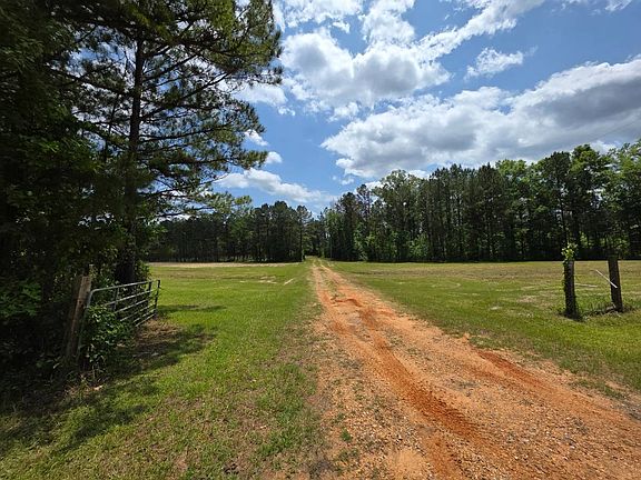 2nd image of 6686 Rembert Hills Rd