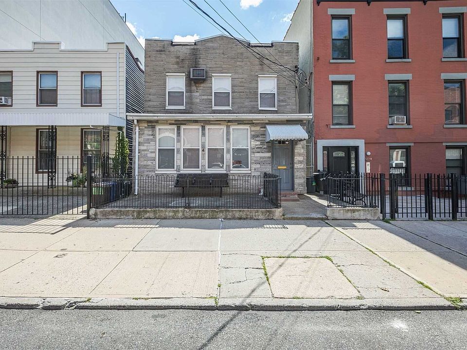 1st image of 50-07 5th St