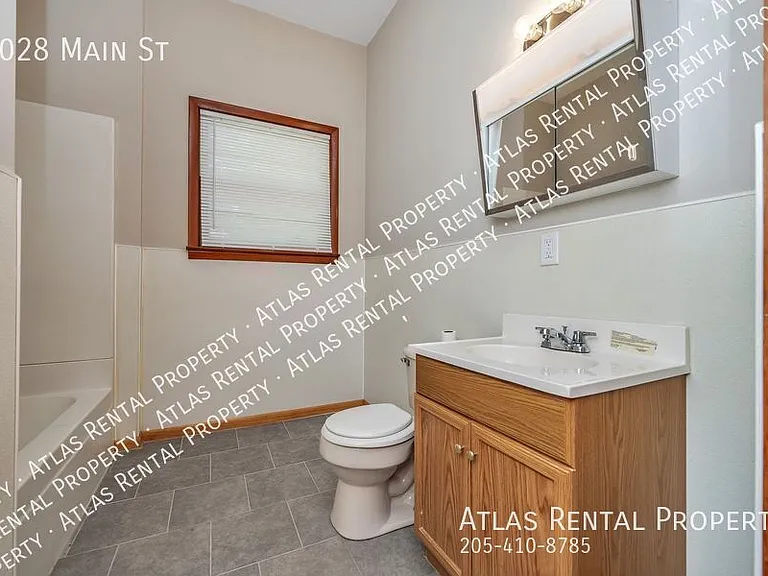 1028 Main St — Photo 26