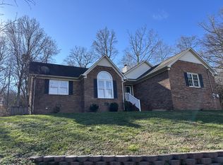 1137 Glenwood Dr, Columbia, TN 38401