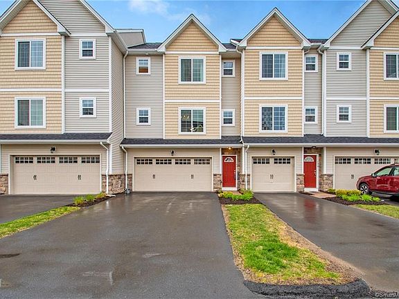 2nd image of 180 Pepin Pl #180