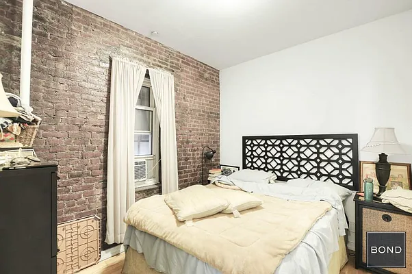 Rented by Bond New York | media 56