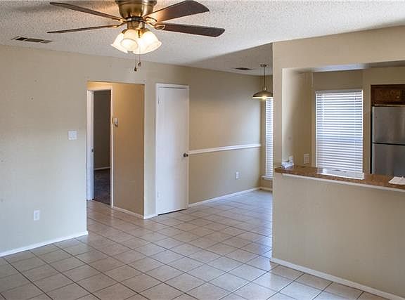 4th image of 10616 Mellow Mdws APT 2D