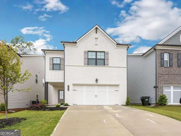 5325 Fox Hill Ln, Oakwood, GA 30566