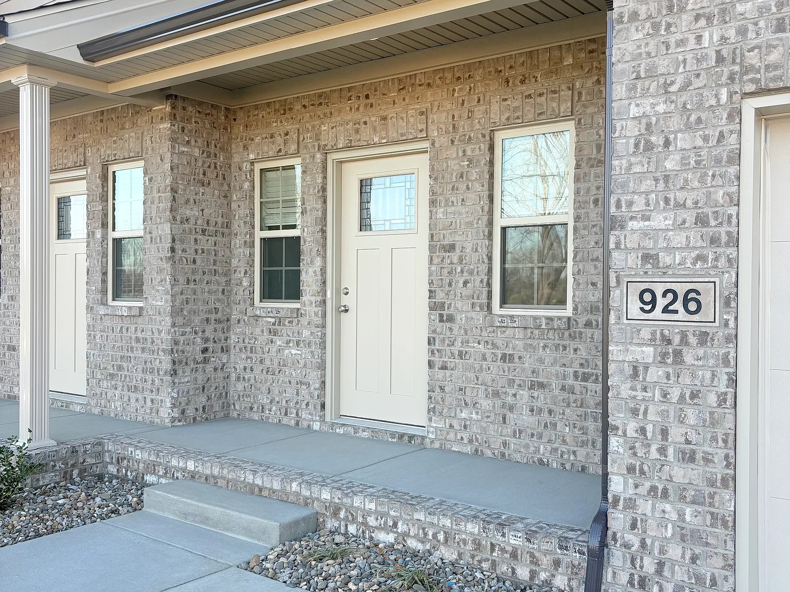 3 bed, 2.5 bath, $1,695 — Photo 2