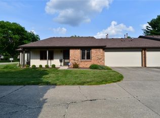 8443 S Chapel Pines Dr, Indianapolis, IN