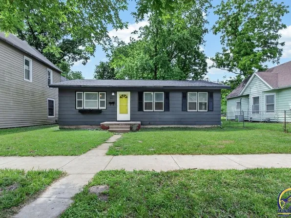 845 NE Arter Ave, Topeka, KS 66616