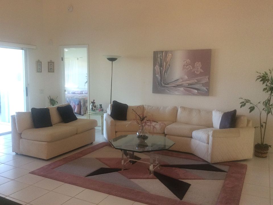 1st image of 6180 Bay Isles Dr