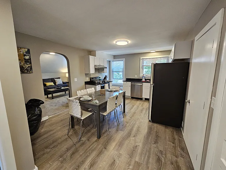111 Hartwell St #2 — Photo 6