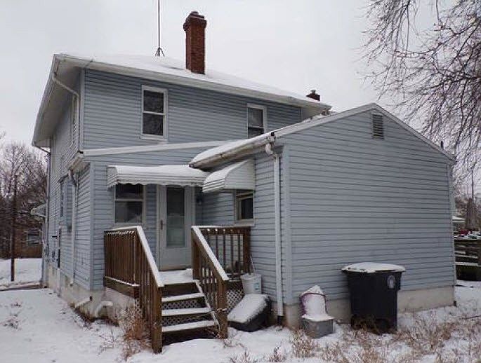 2nd image of 1227 Pondview Ave