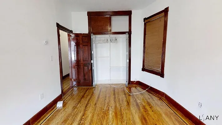 Rented by LandSeair Real Estate Group | media 9