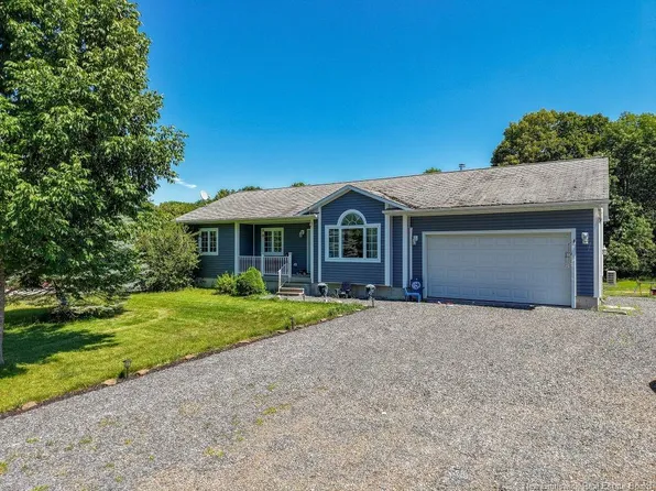 16 Ridgeview Dr, Bright, NB E6L 1R2