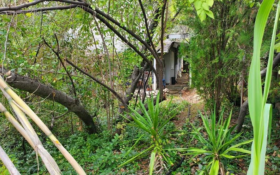 1st image of 4342 Temple Ln