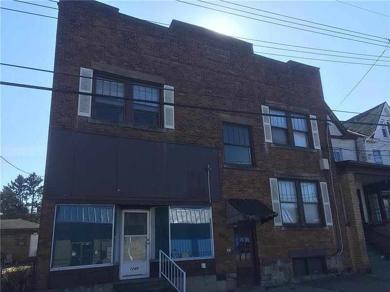 2nd image of 1245 Chartiers Ave