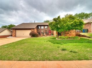 821 Richmond Rd, Edmond, OK 73034