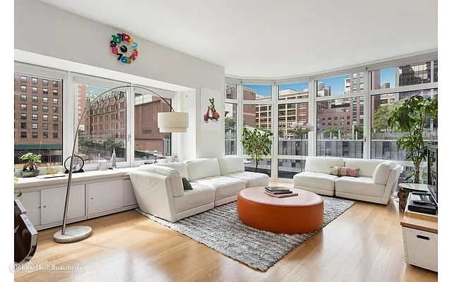 Rented by Douglas Elliman | media 6