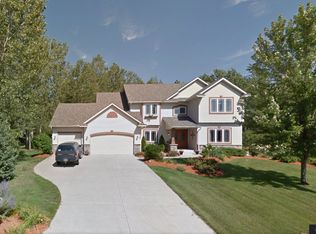 19600 Cambridge Ct, Farmington, MN 55024