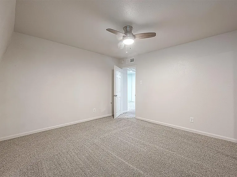 2601 Marilee Ln #3 — Photo 12