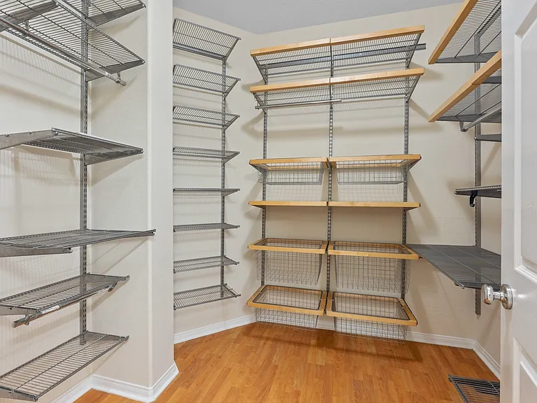 11454 Miro Cir — Photo 31