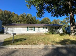 2022 Woodland Dr, Ironton, OH 45638