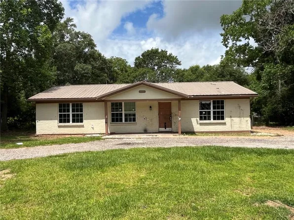 3002 Cottage Knoll Dr, Mobile, AL 36695