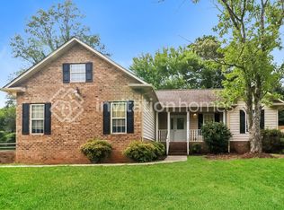 120 Brooks Dr, Stanley, NC 28164