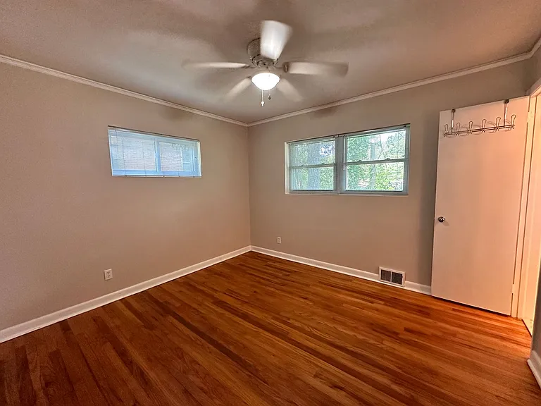 3221 Foxhall Rd — Photo 17