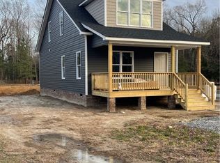 19546 Westall Ln, Barhamsville, VA 23011