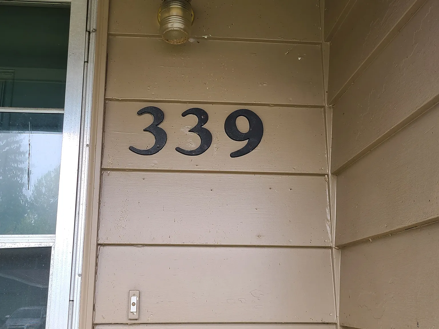 3 bed, 1500 sqft, $2,250 — Photo 2