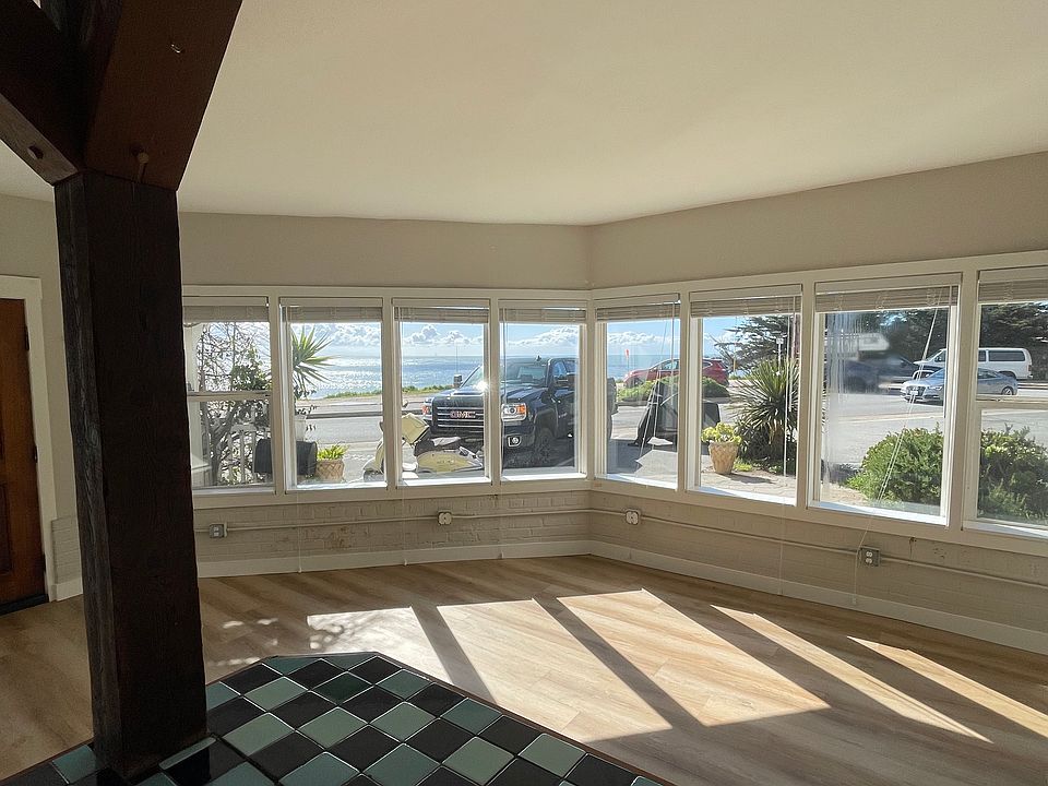 1st image of 23651 E Cliff Dr #A
