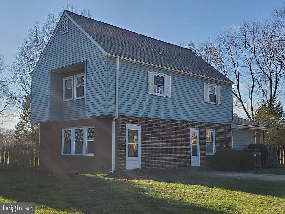 1st image of 8614 Artillery Rd