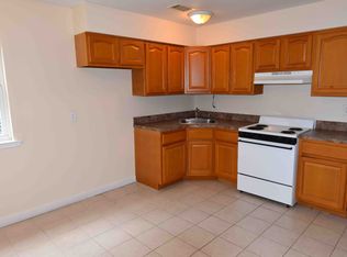 549 N Railroad Ave #1, Staten Island, NY 10304