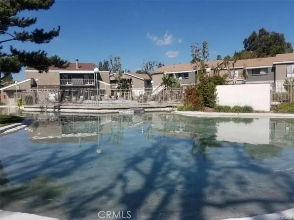 2867 S Fairview St Unit F, Santa Ana, CA 92704